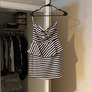 “Treebarn” blue white striped strapless dress